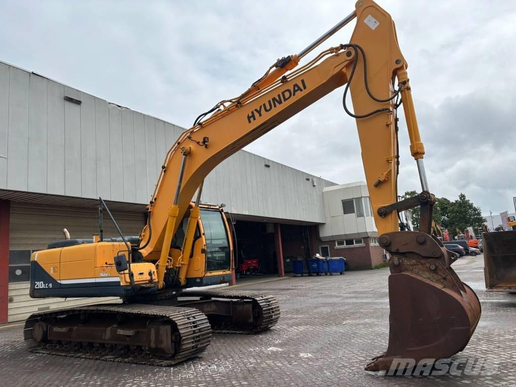 Hyundai 210 Raupenbagger