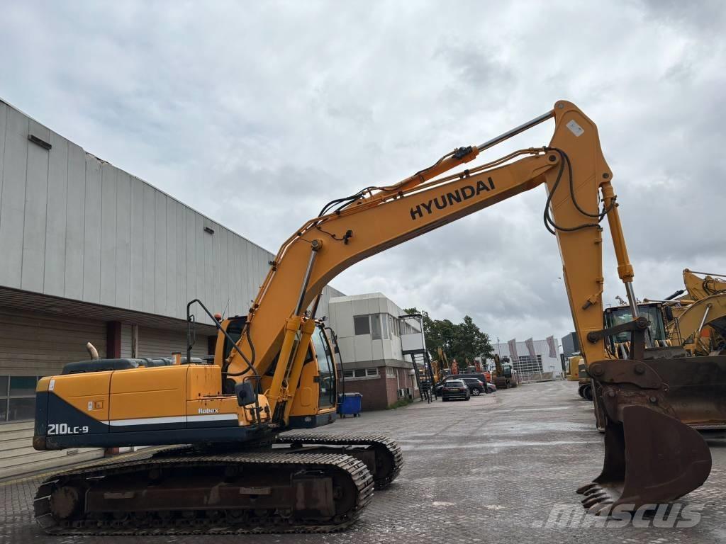 Hyundai 210 Raupenbagger
