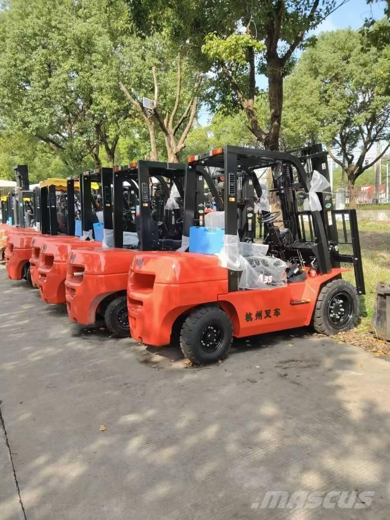Hangcha CPCD 35 Diesel Stapler
