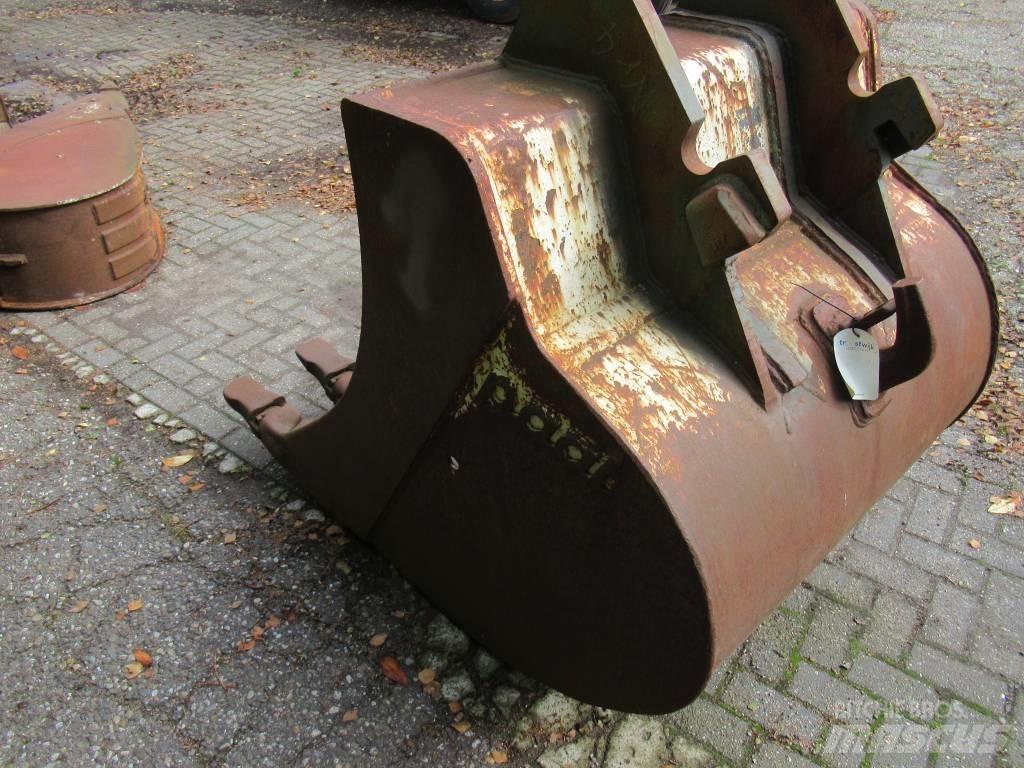 CAT 325 B Schaufeln