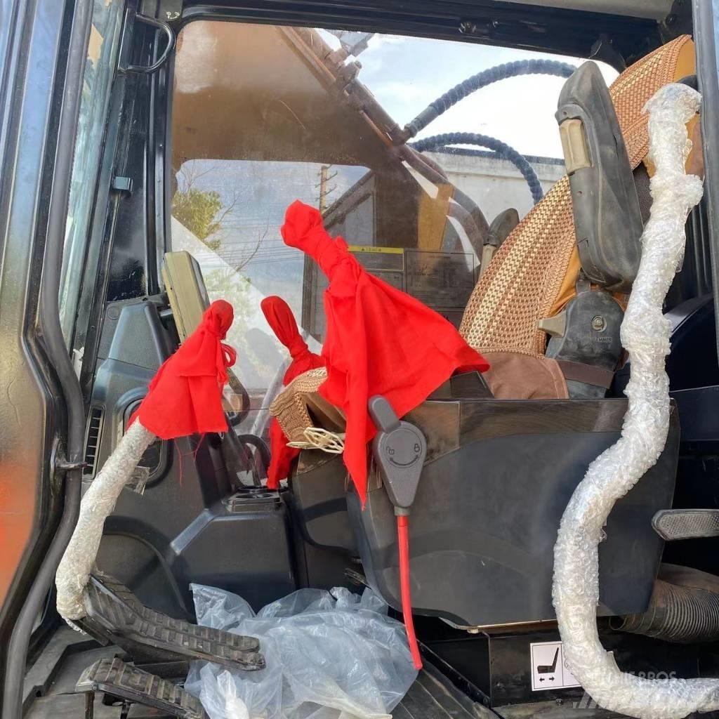 Sany SY 215 C Raupenbagger