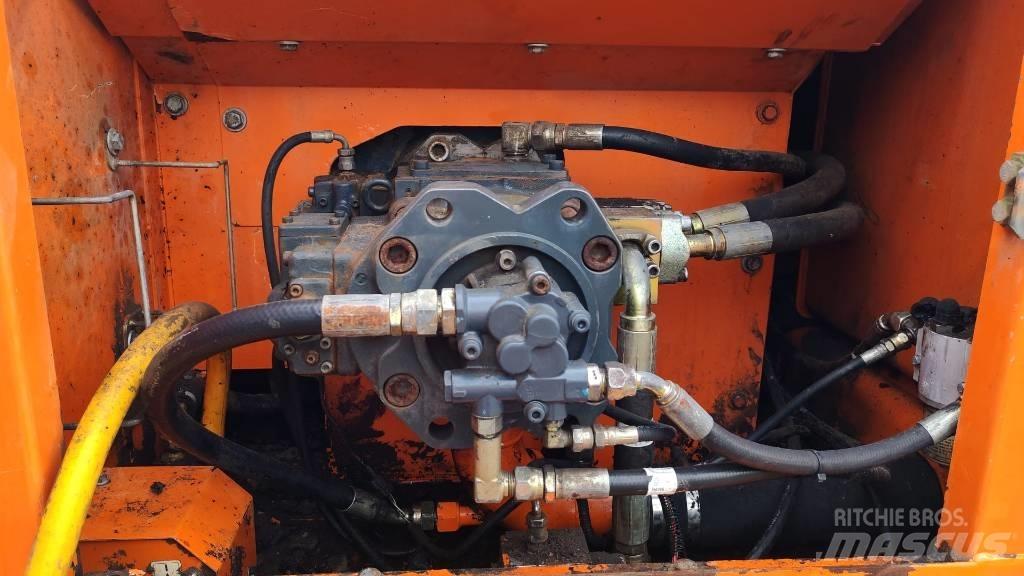 Doosan DX 225 LC Raupenbagger