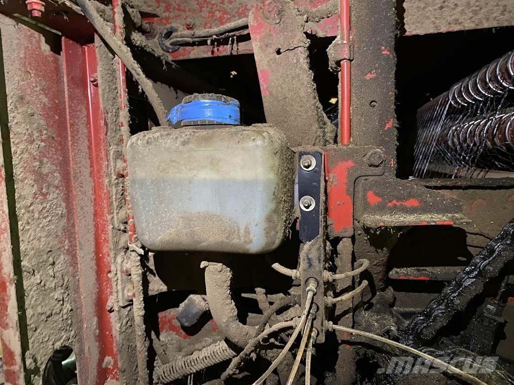 Case IH RBX 452 Rundballenpressen