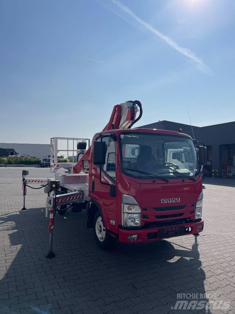 Multitel MT 204 LKW-Arbeitsbühnen