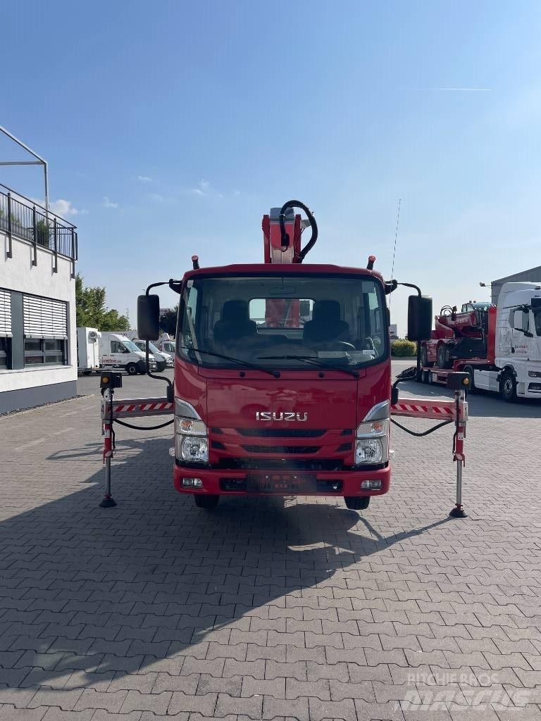 Multitel MT 204 LKW-Arbeitsbühnen