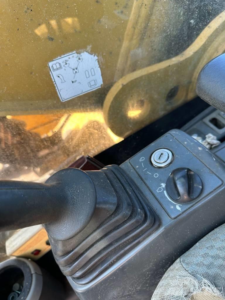 CAT 325DL Raupenbagger