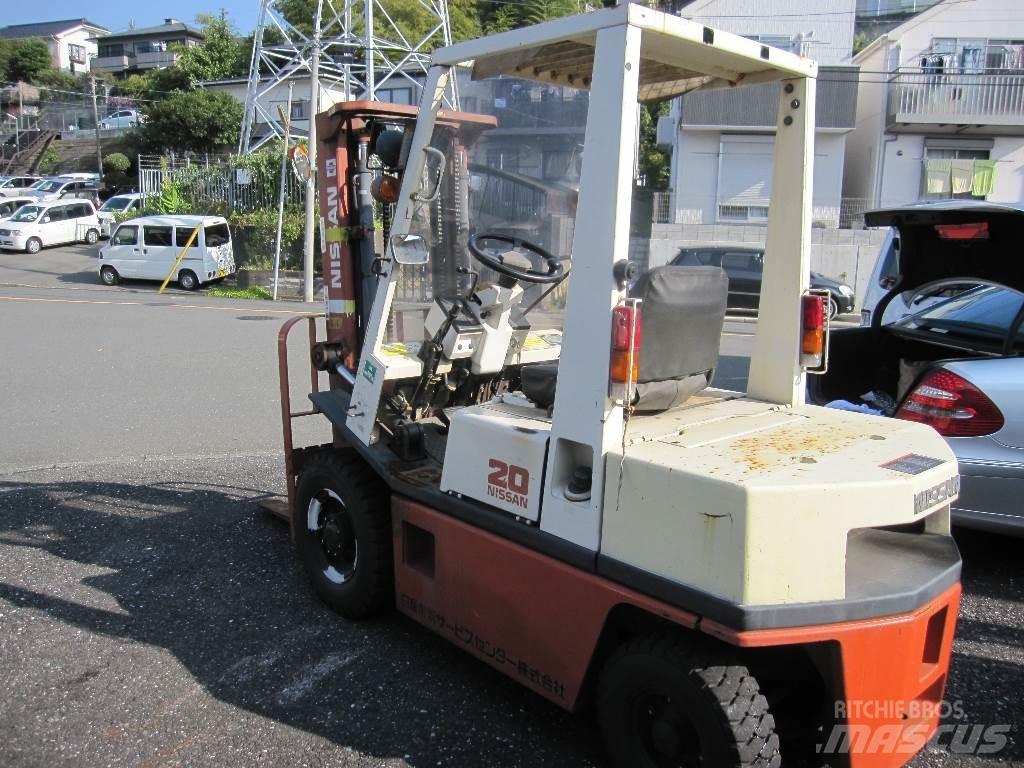 Nissan PH02A20 Andere Gabelstapler