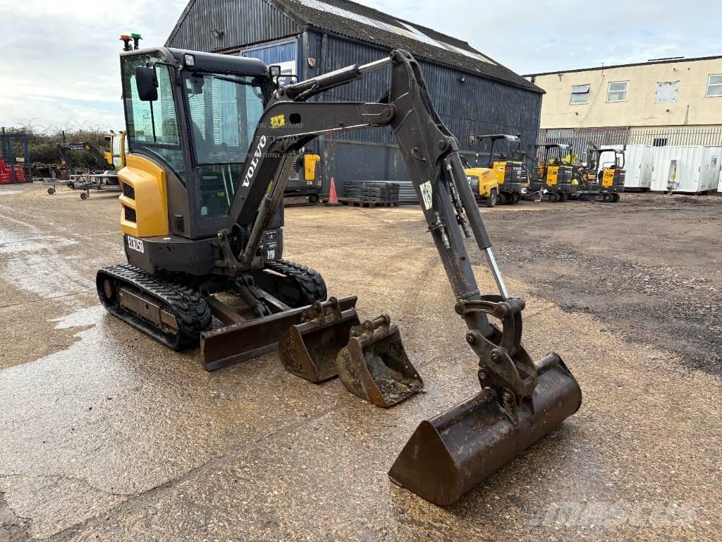 Volvo ECR 25 D Minibagger < 7t