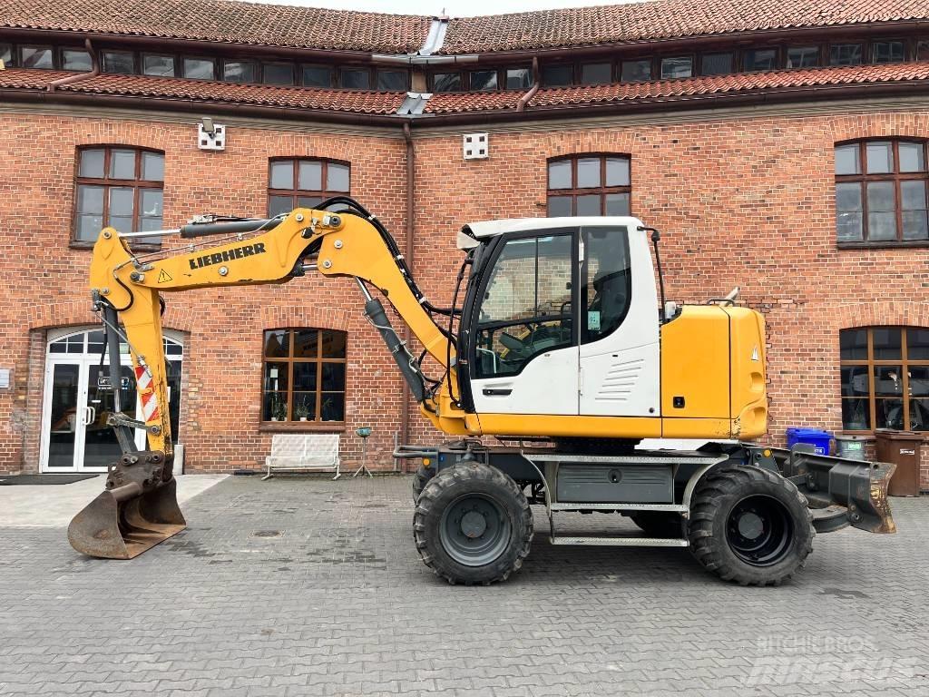 Liebherr A 910 Comp Mobilbagger