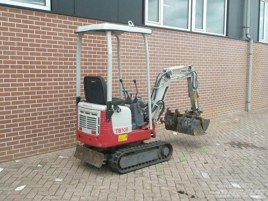Takeuchi TB108 Minibagger < 7t