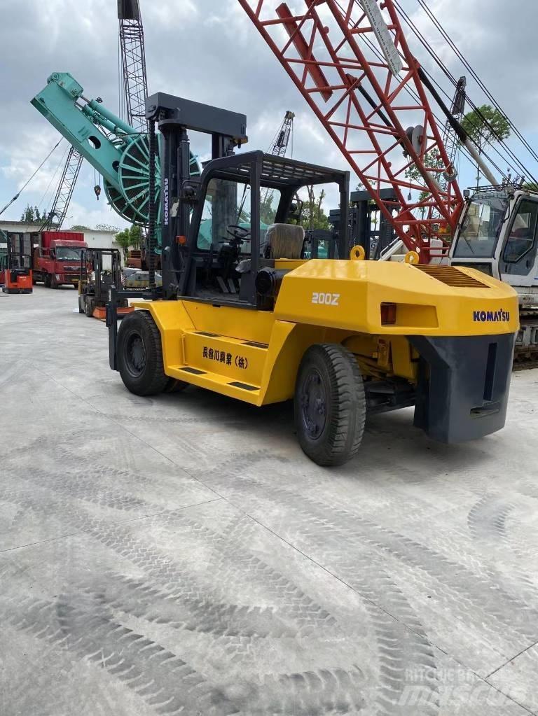 Komatsu FD 160 Diesel Stapler