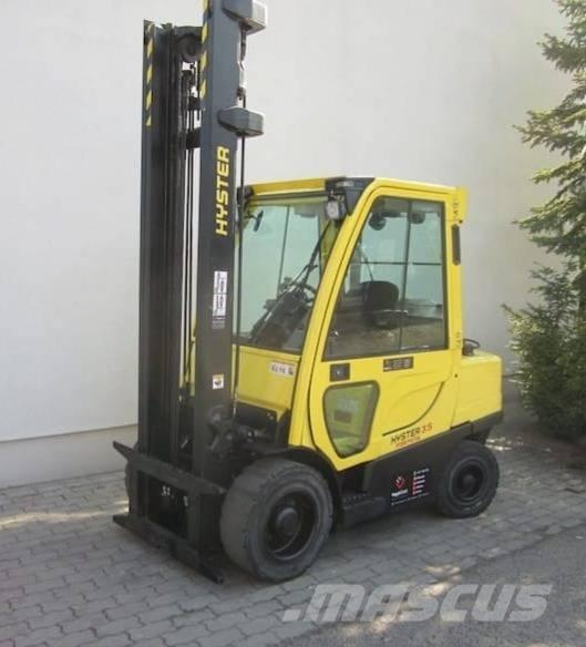 Hyster Hyster 3.5Ft Gas Stapler