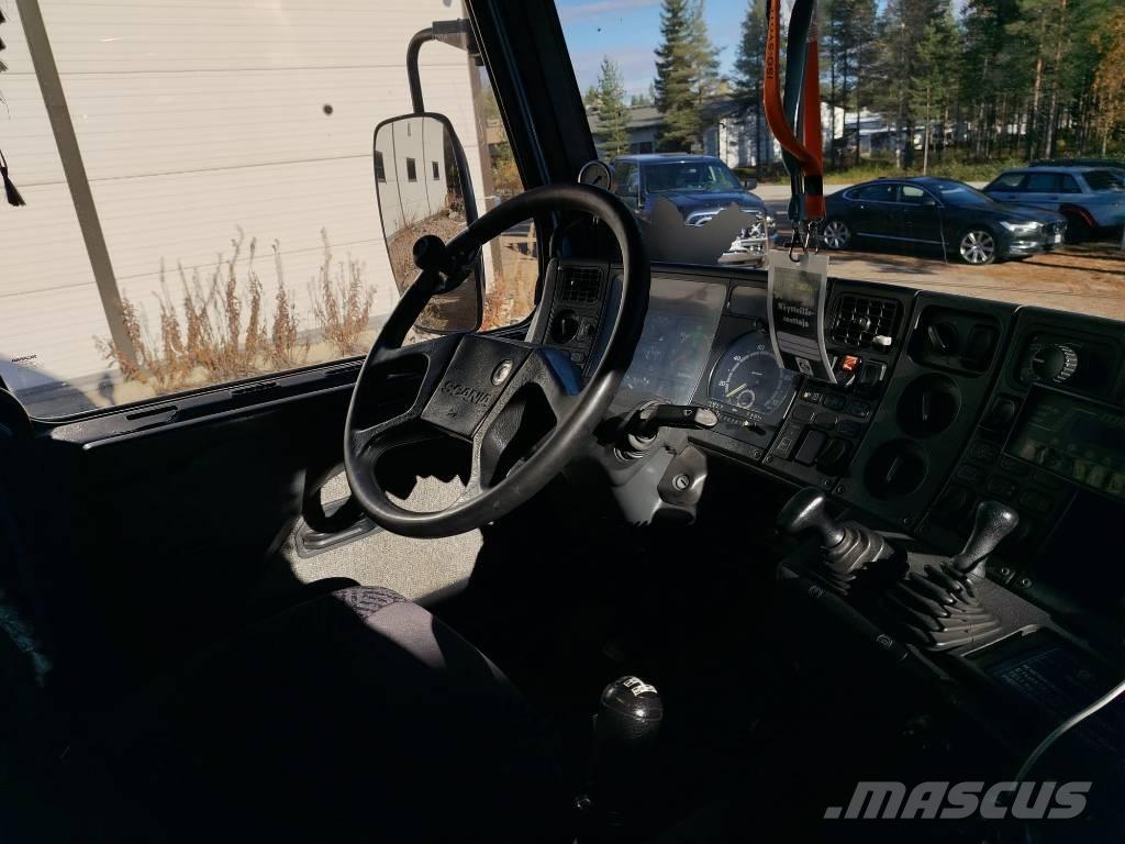 Scania R 143 450 Holzfahrzeuge