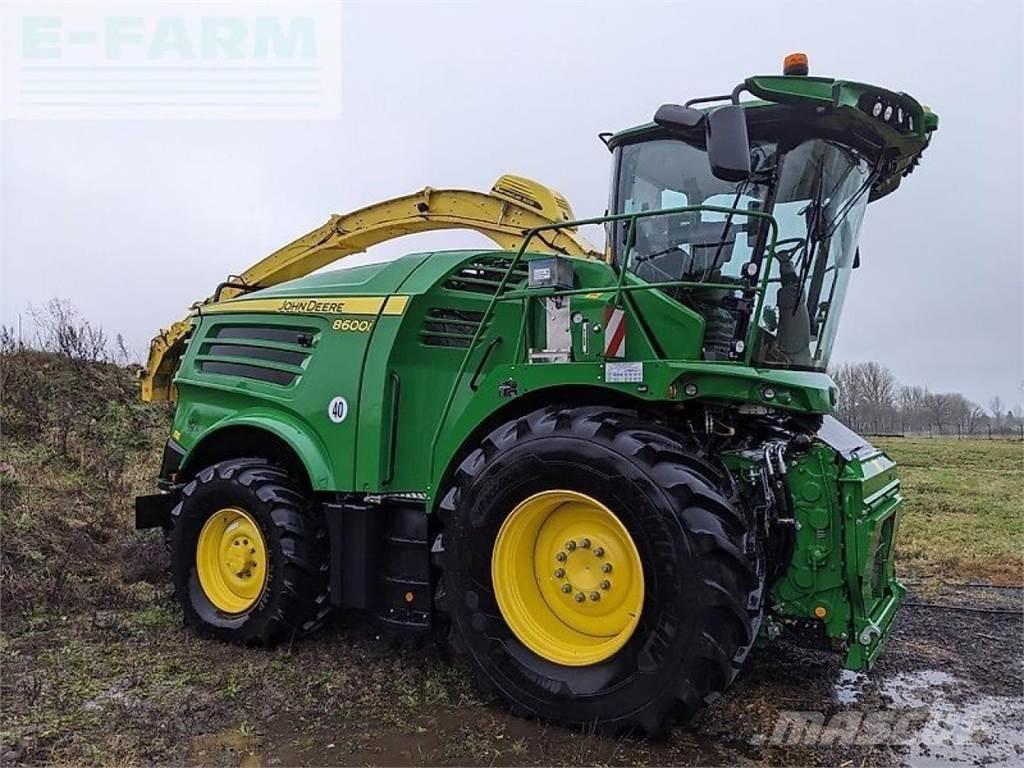John Deere 8600i Selbstfahrende Häcksler