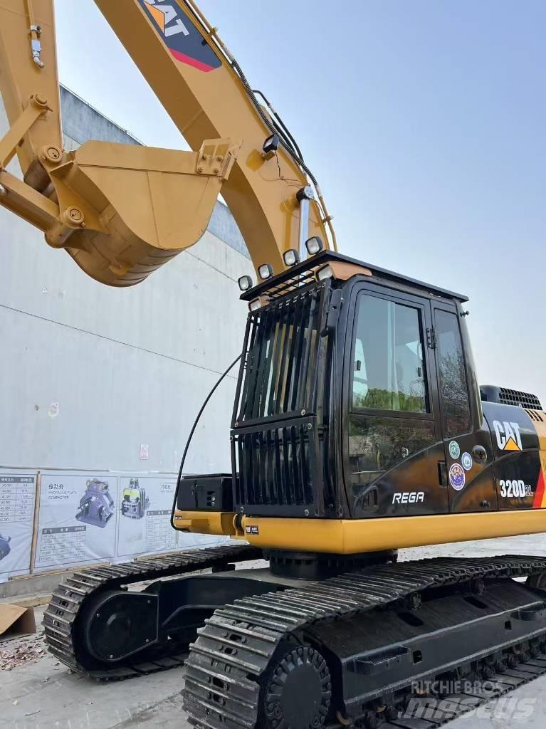 CATERPILLR 320d2 Midibagger  7t - 12t