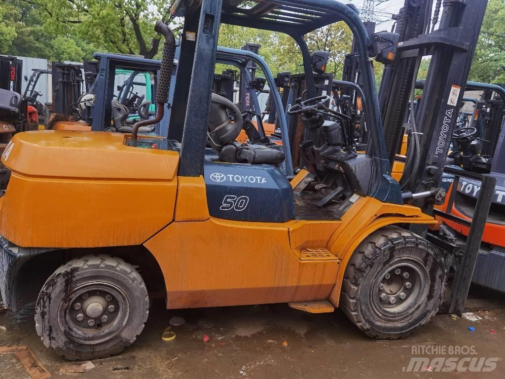 Toyota FD 50 Diesel Stapler