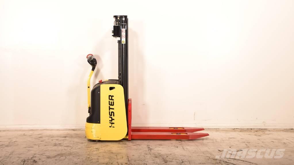 Hyster S1.0-24 Deichselstapler