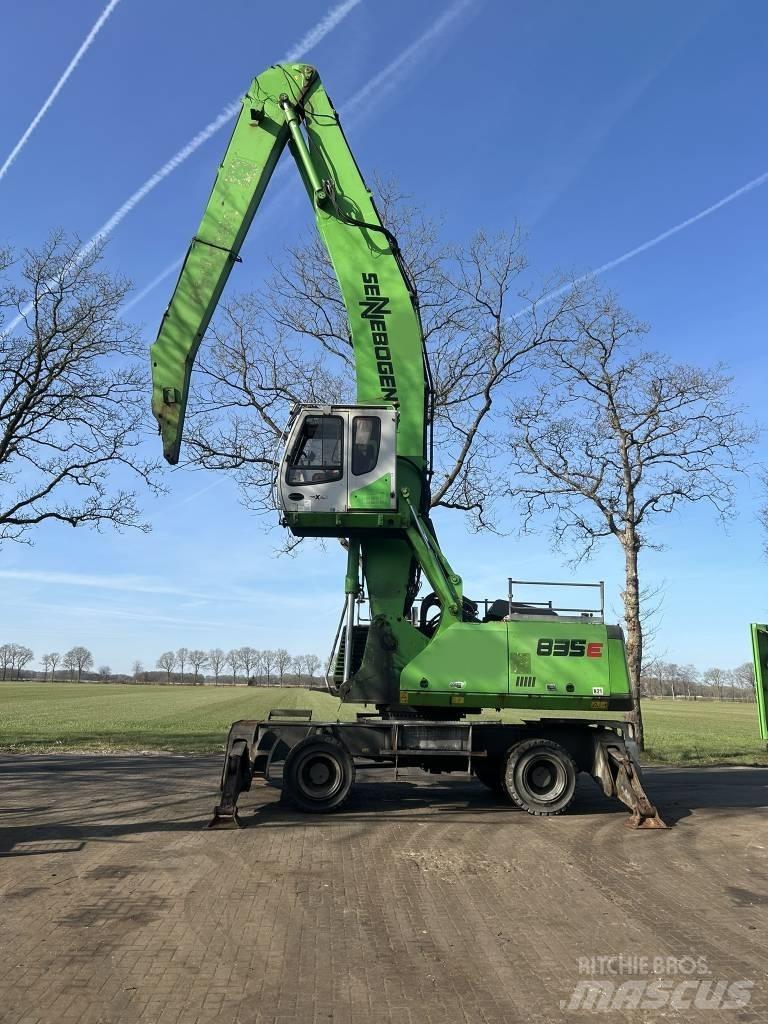 Sennebogen 835 ME Materialumschlag