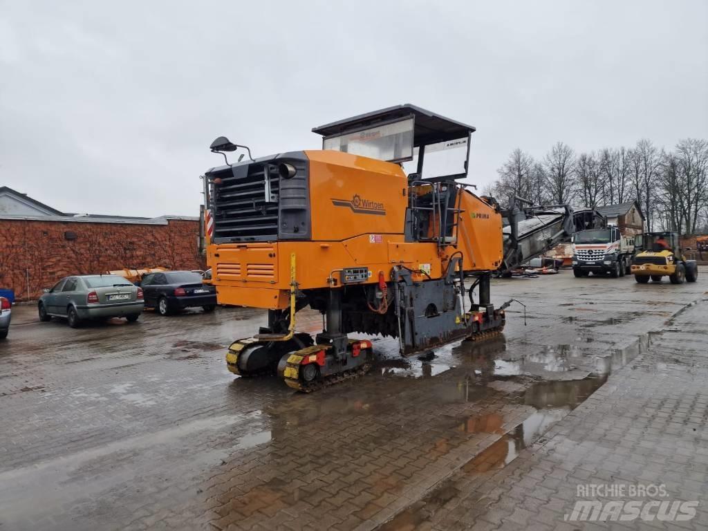 Wirtgen W 200 Asphaltfräsen