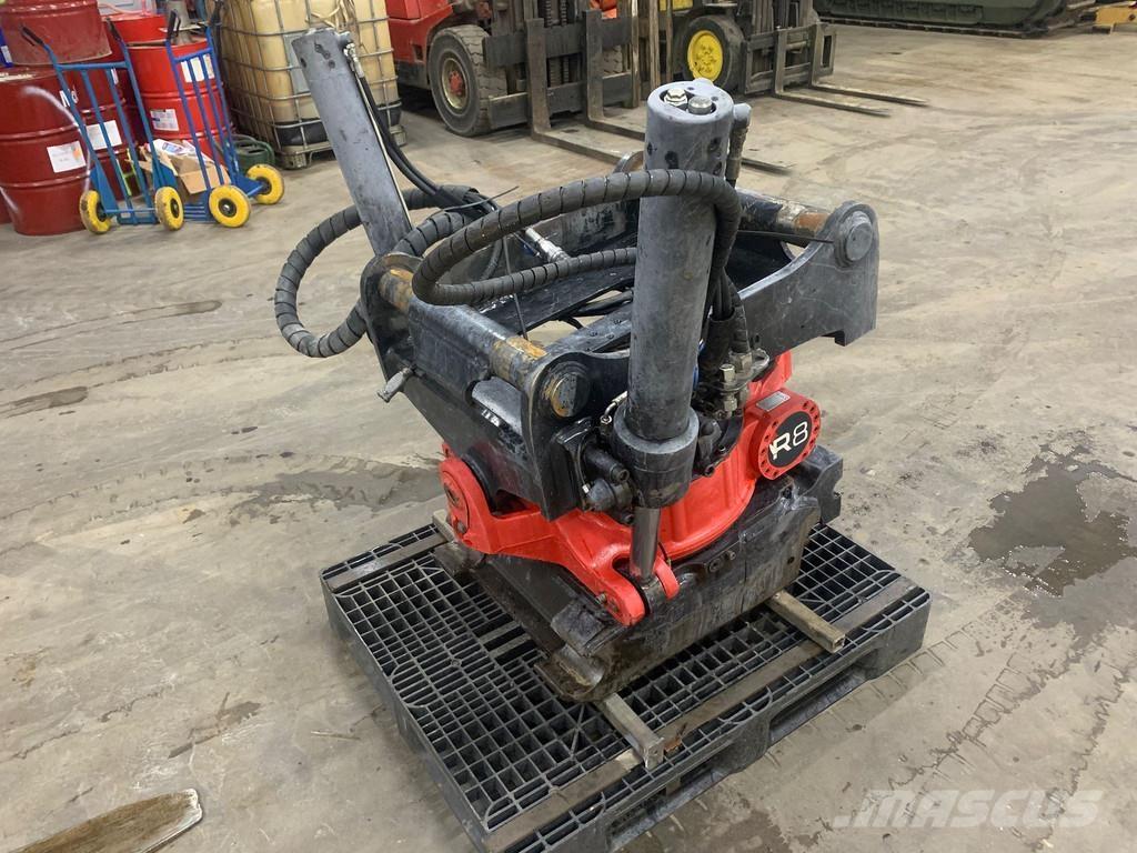 Rototilt R8 Schnellwechsler