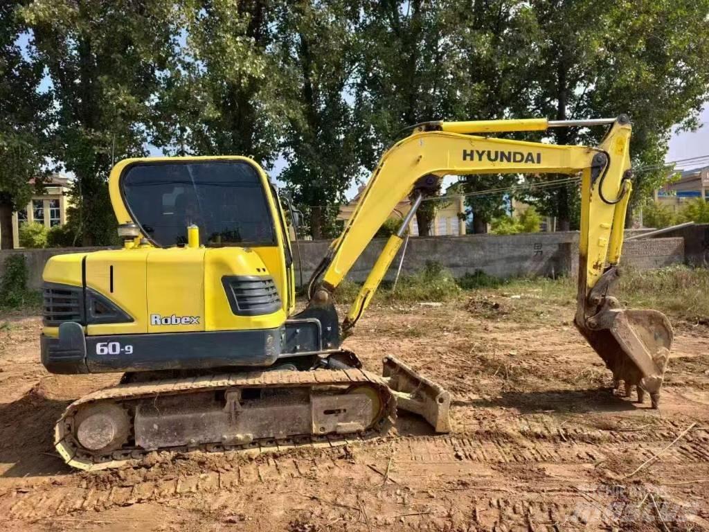 Hyundai 60 Minibagger < 7t