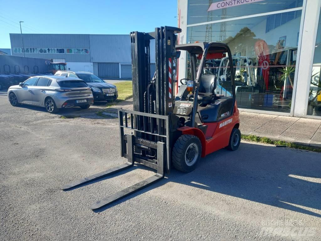 Manitou MI 25 Diesel Stapler