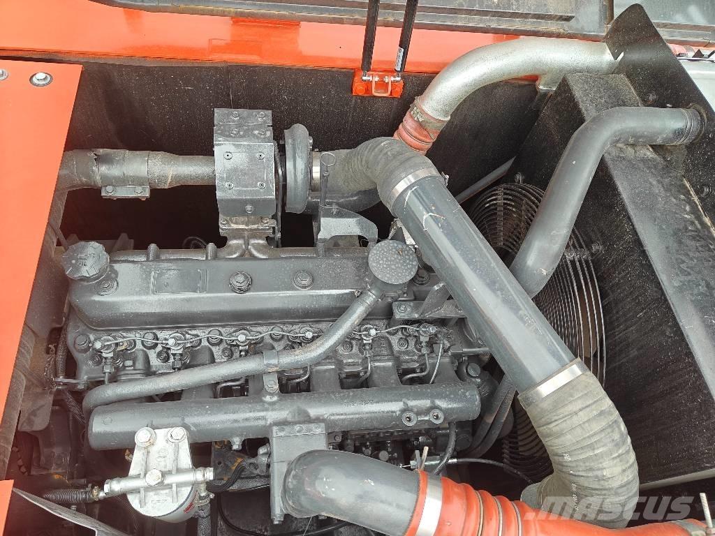 Doosan 225 LCA Raupenbagger