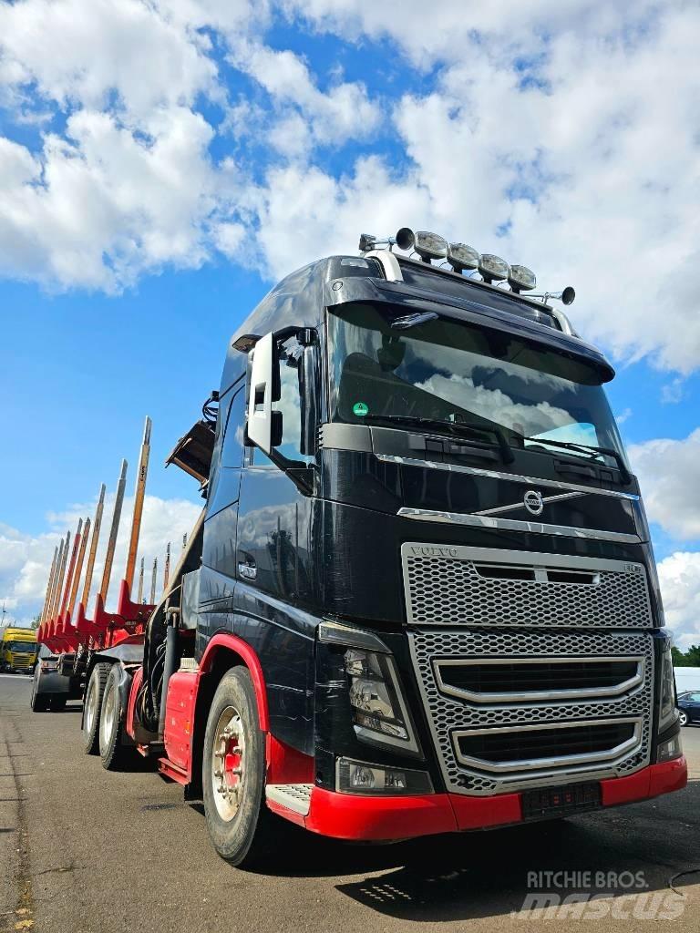 Volvo FH 16 Holzfahrzeuge