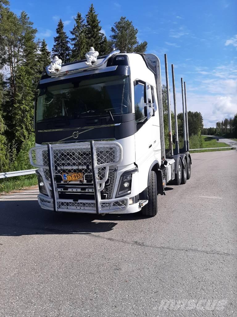 Volvo FH 16 Holzfahrzeuge