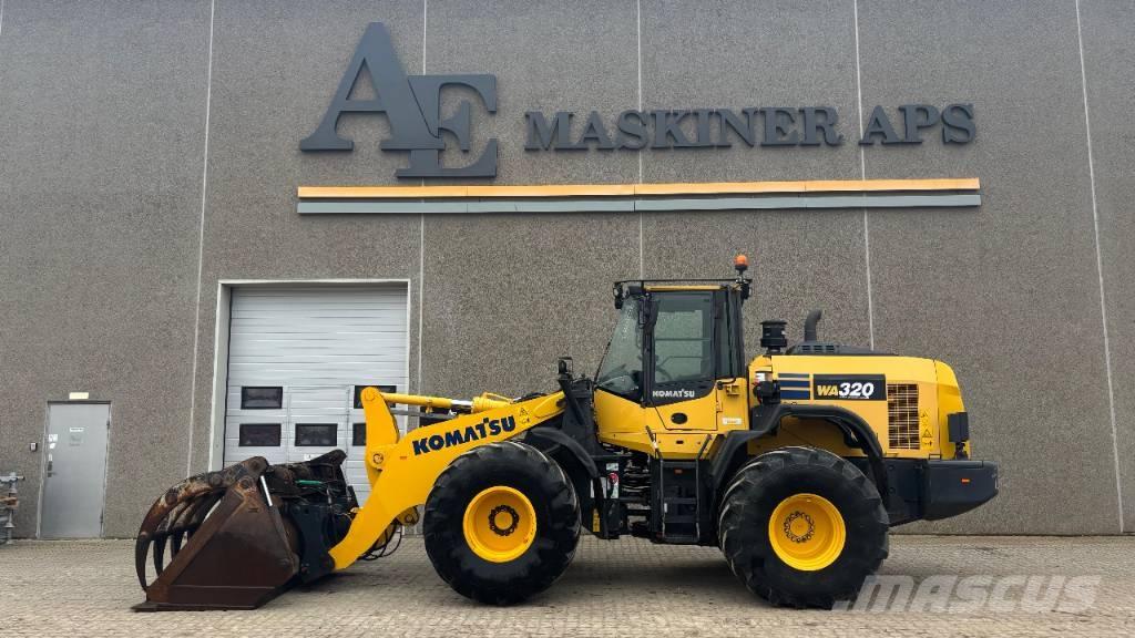 Komatsu WA 320-8 Radlader