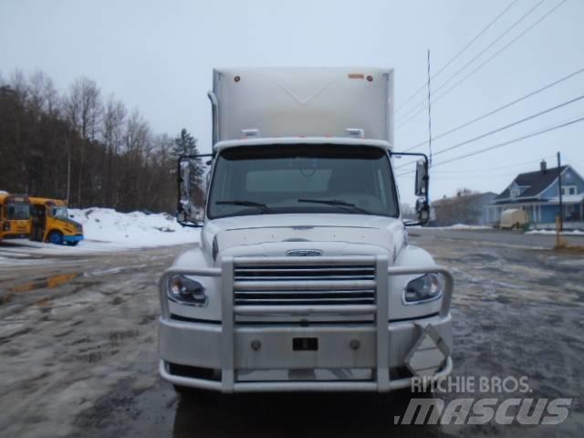 Freightliner M2 106 Kastenaufbau