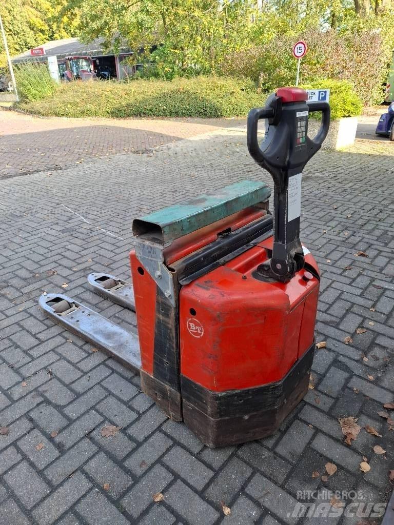 BT LWE200 Niedergabelstapler
