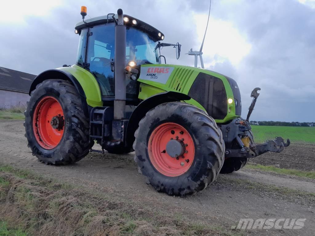 CLAAS 840 C-Matic Traktoren