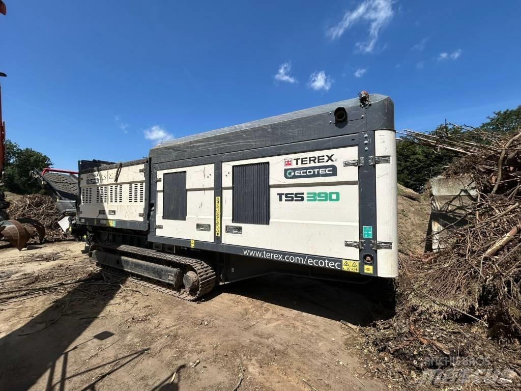 Terex TSS390T Schredder