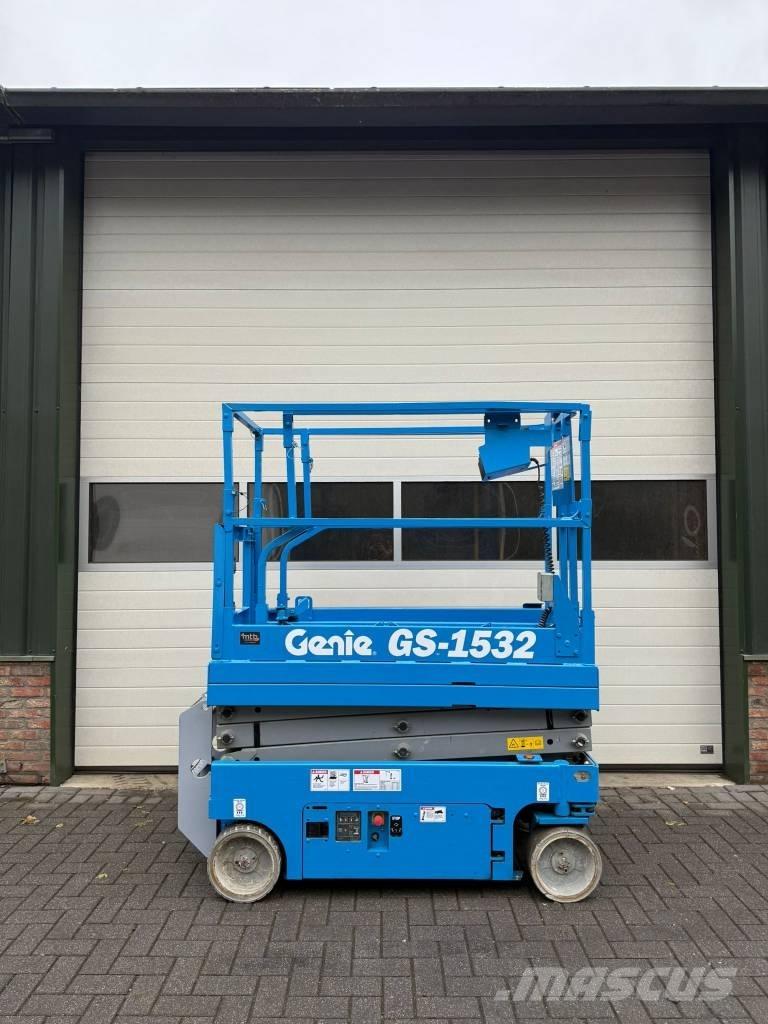 Genie GS 1532 Scheren-Arbeitsbühnen