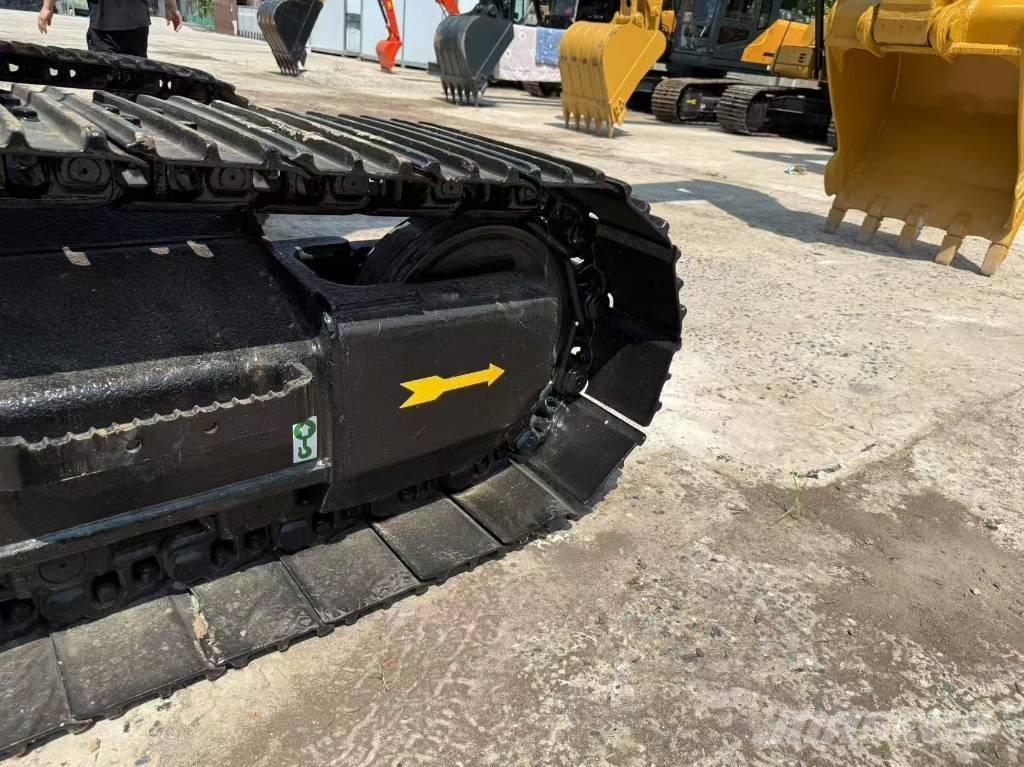 CAT 320D Raupenbagger