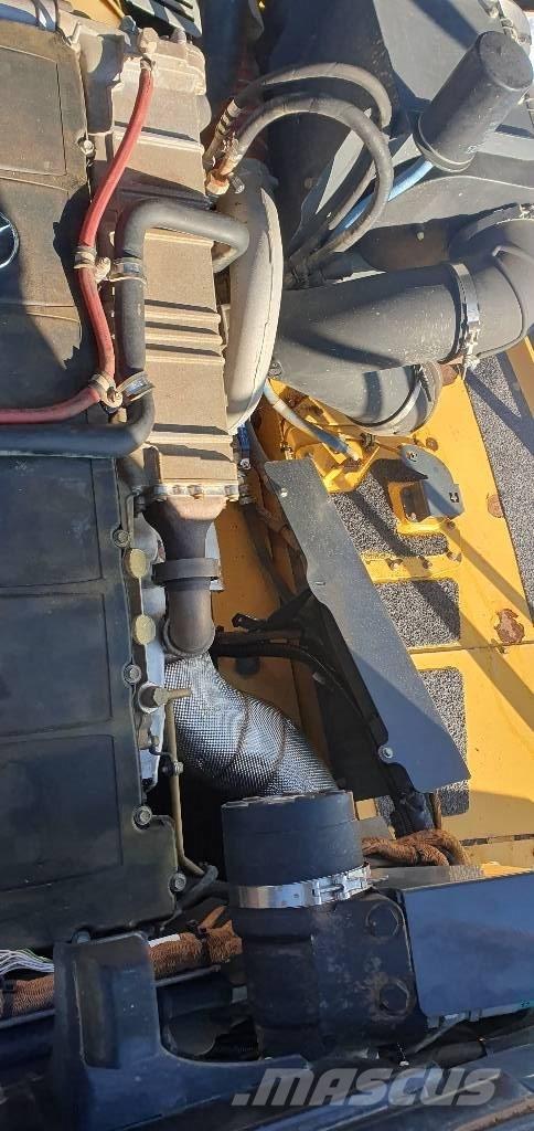 Bell B 45 E Dumper - Knickgelenk
