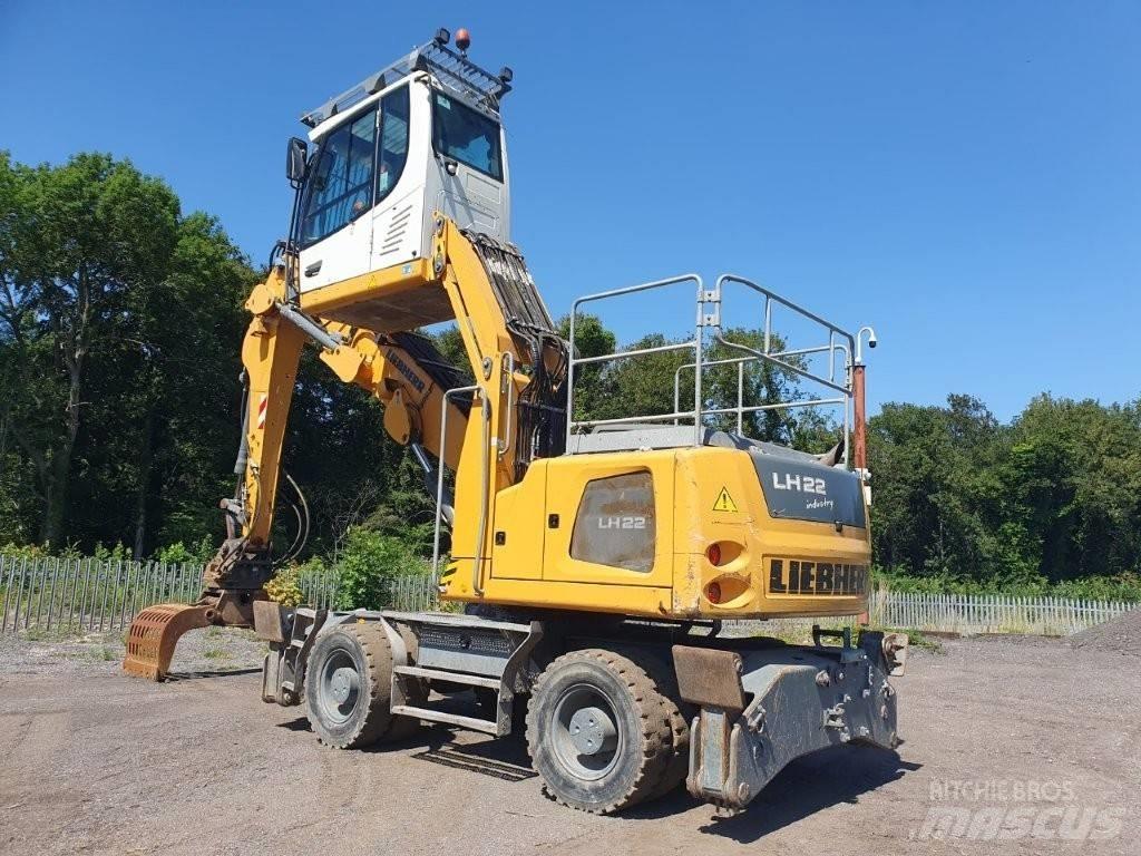 Liebherr LH 22 M Materialumschlag