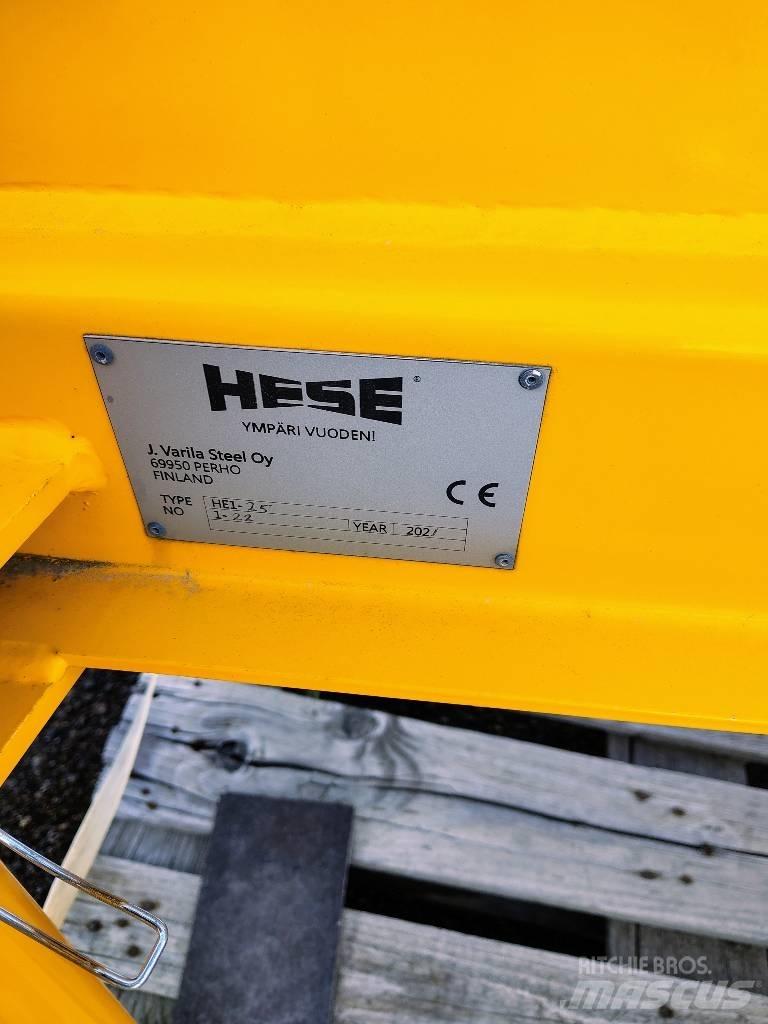 Hese 1-25 Planiergeräte