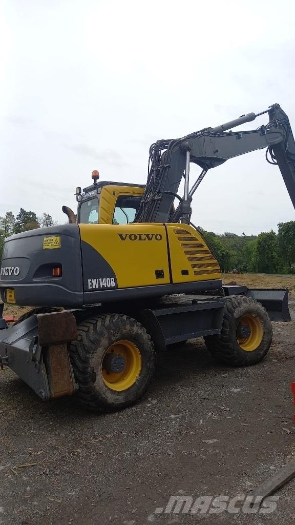 Volvo EW 140 B Mobilbagger