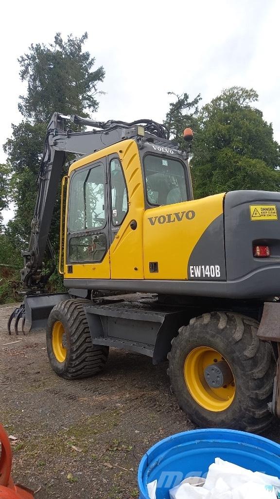 Volvo EW 140 B Mobilbagger