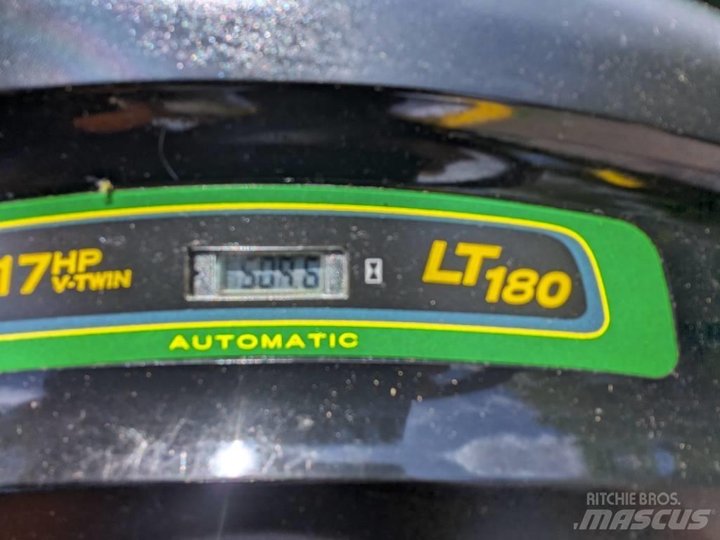 John Deere LT 180 Reitermäher