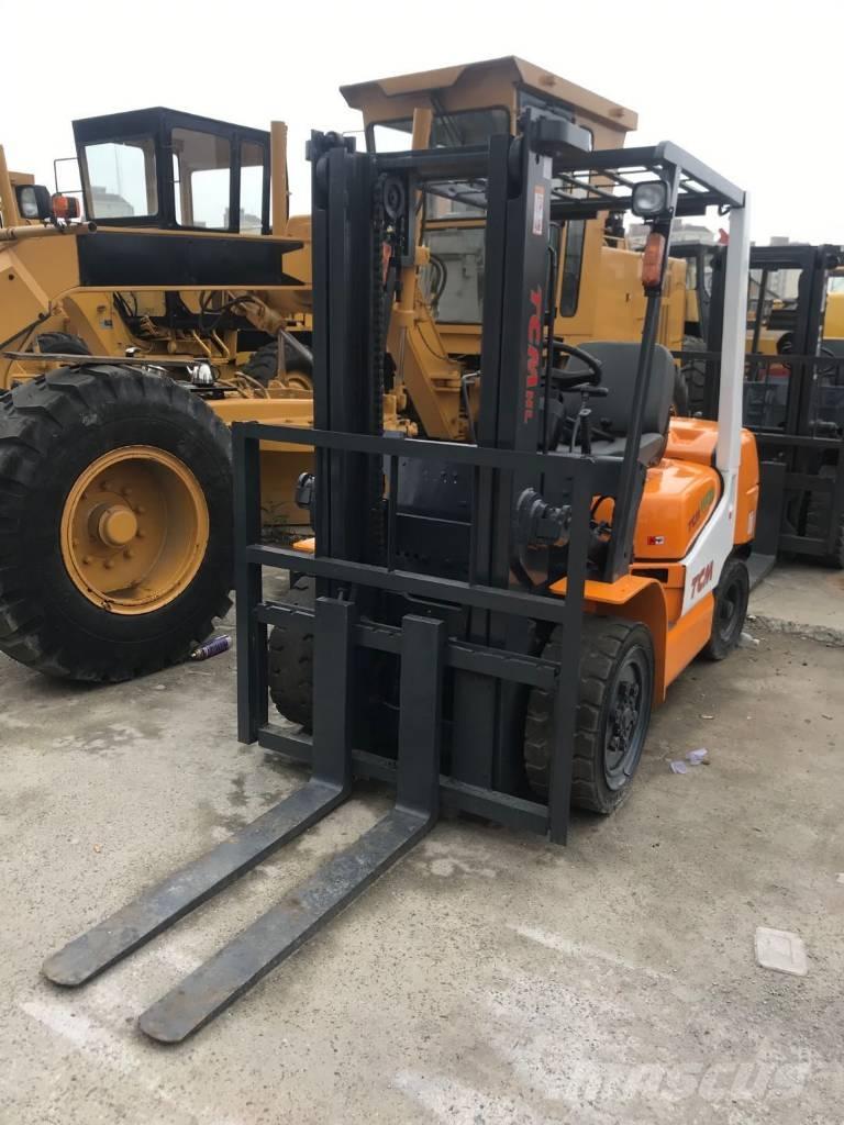 TCM FD 30 Diesel Stapler