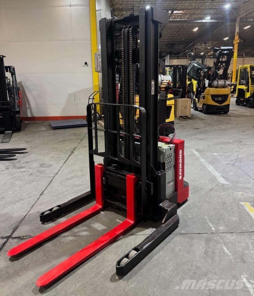 Raymond RSS40 Selbstfahrstapler