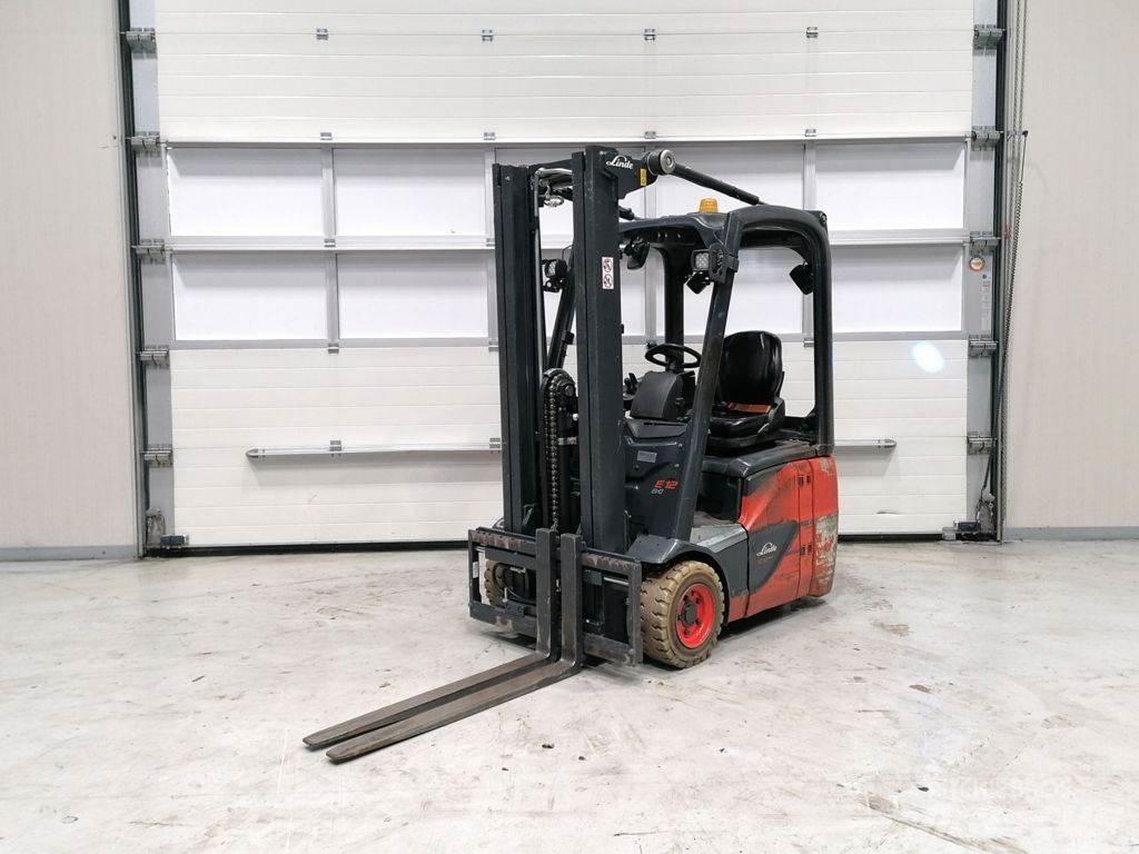 Linde E12-02 Elektro Stapler