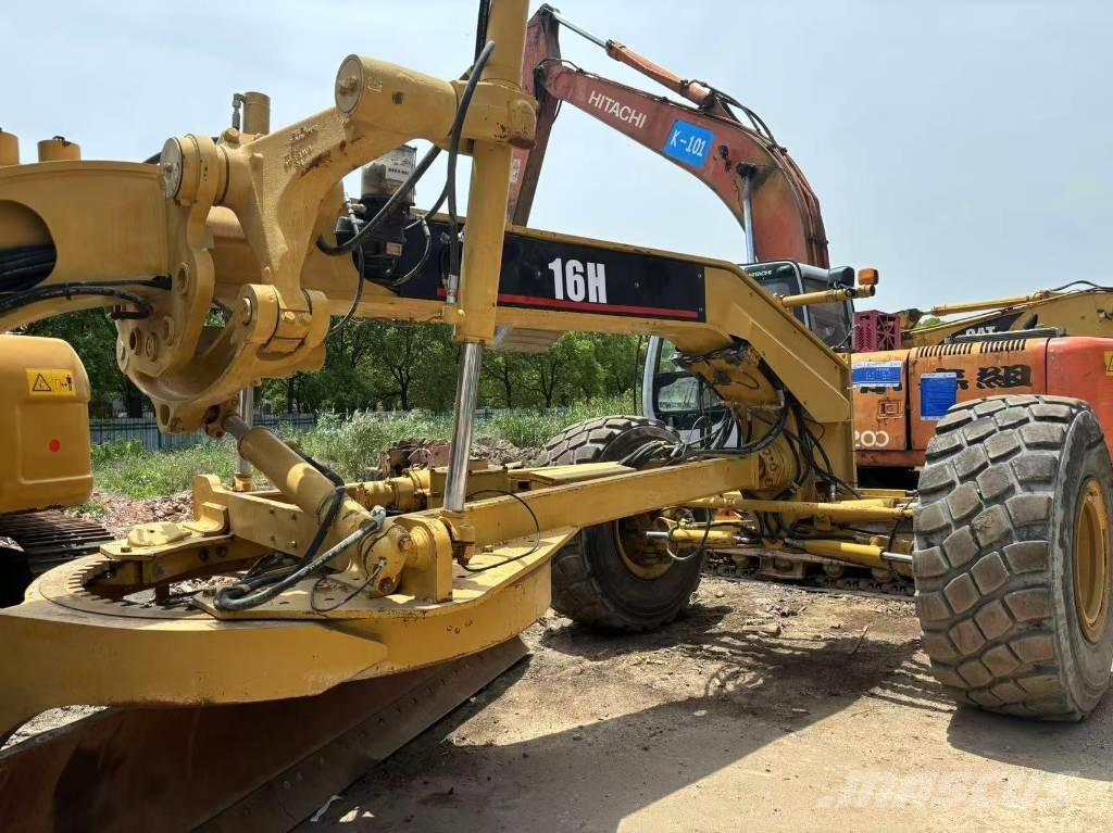 CAT 16 H Grader