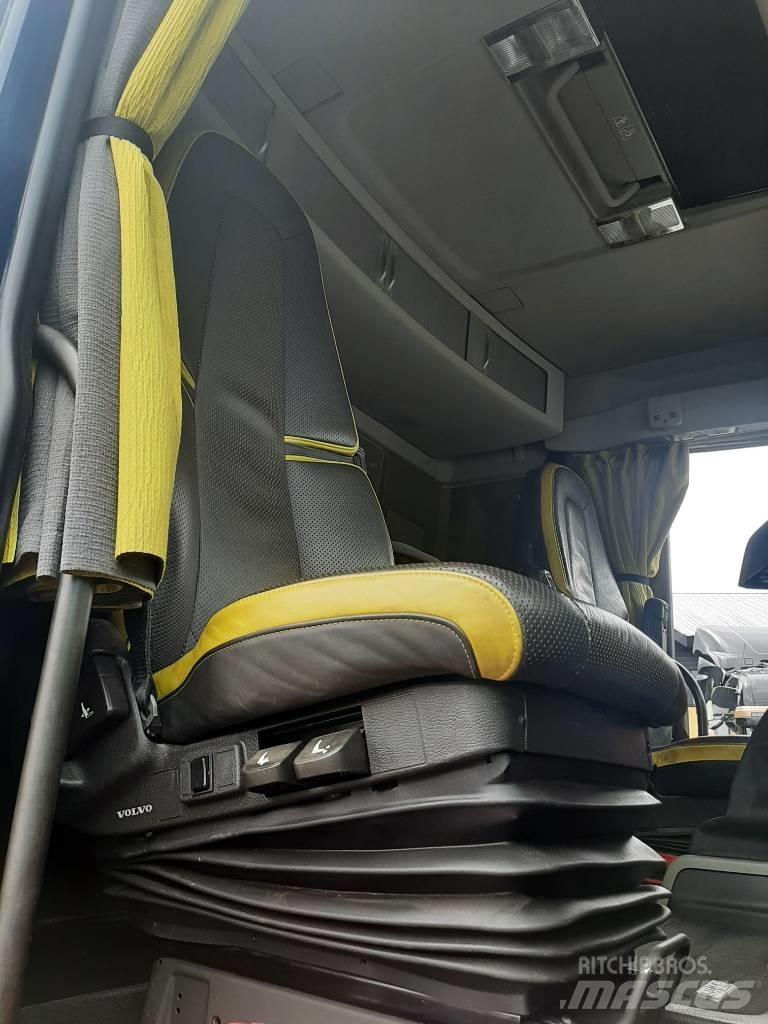 Volvo FH 16 Holzfahrzeuge