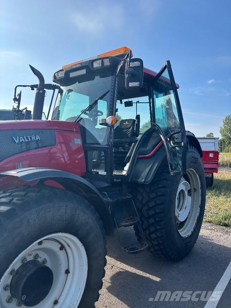 Valtra 191 HITECH Traktoren