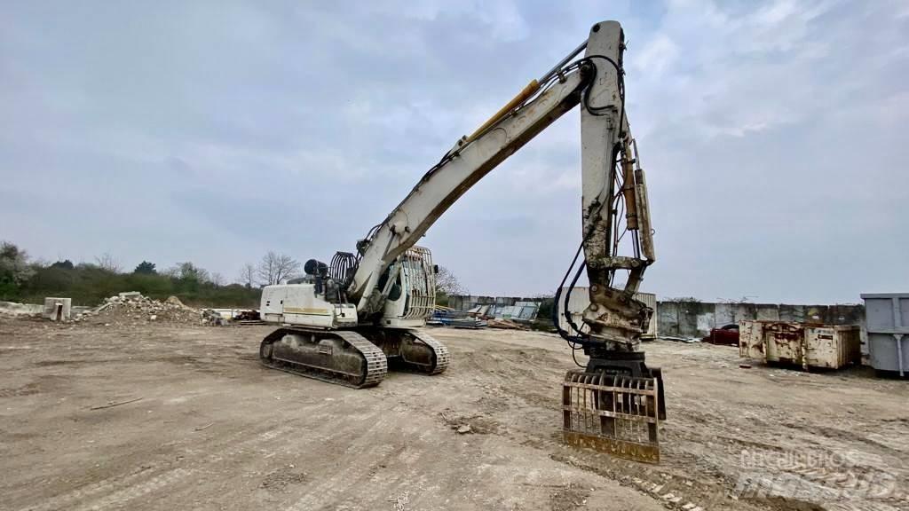 Liebherr R 924 Raupenbagger