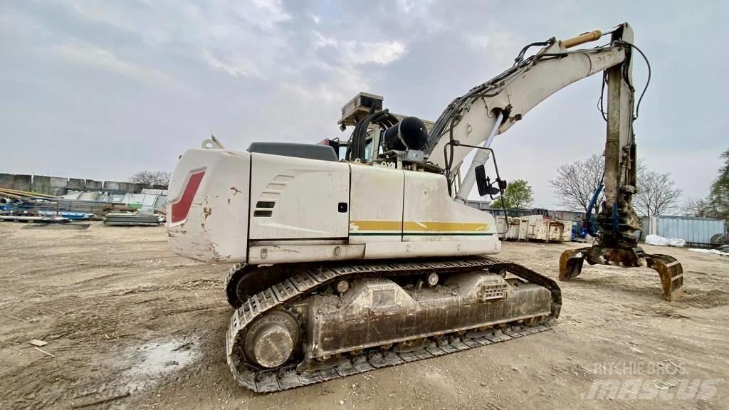 Liebherr R 924 Raupenbagger